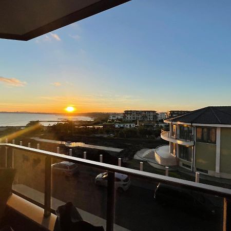 Brand New First Line Sea View 2 Bedroom Apartment ブルガス エクステリア 写真