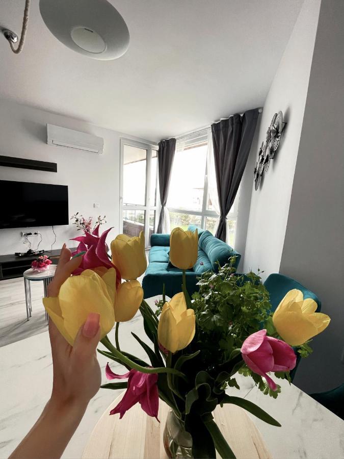 Brand New First Line Sea View 2 Bedroom Apartment ブルガス エクステリア 写真